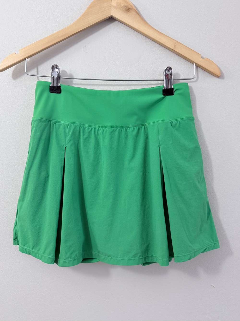 MonoB Tennis Skort Bright Green Size Small